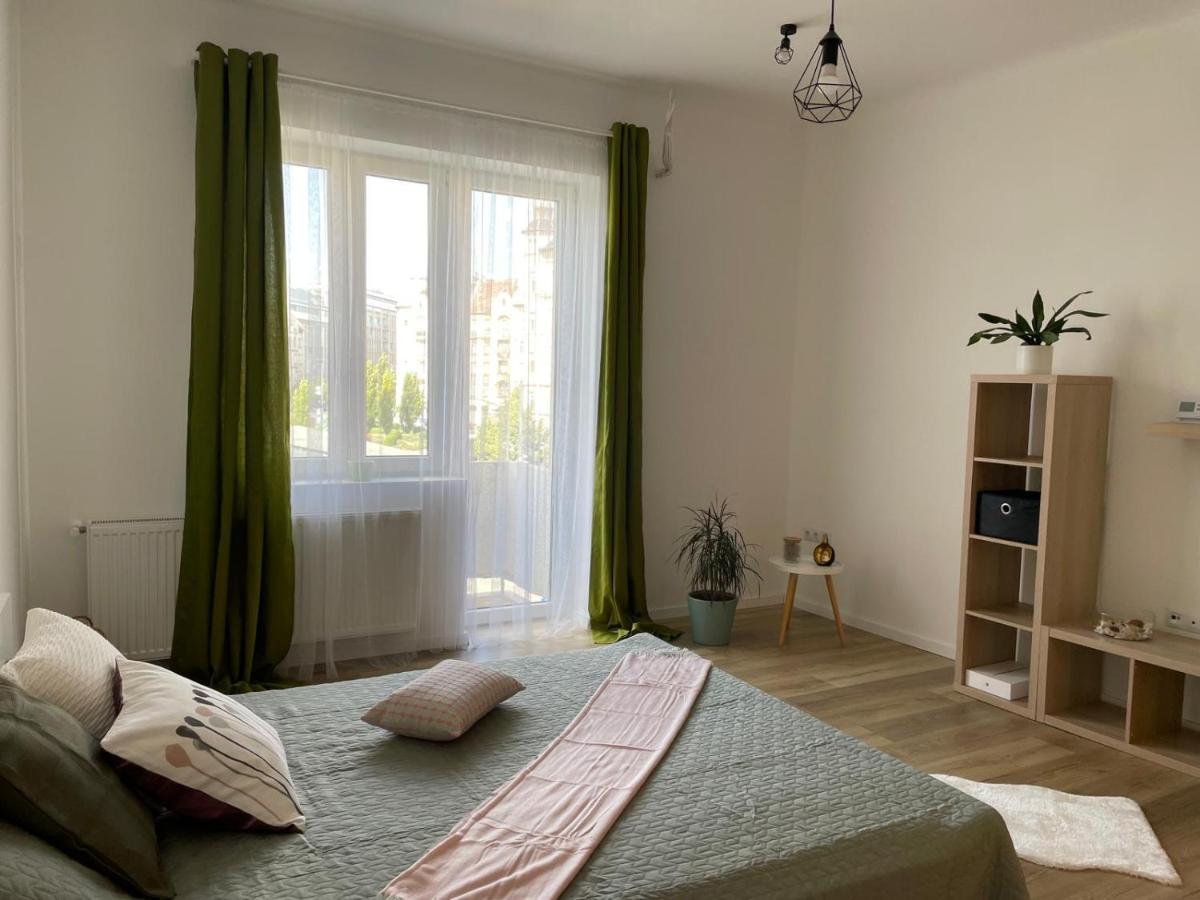 Neighbor Of Gellert Spa By Nw Budapest Extérieur photo